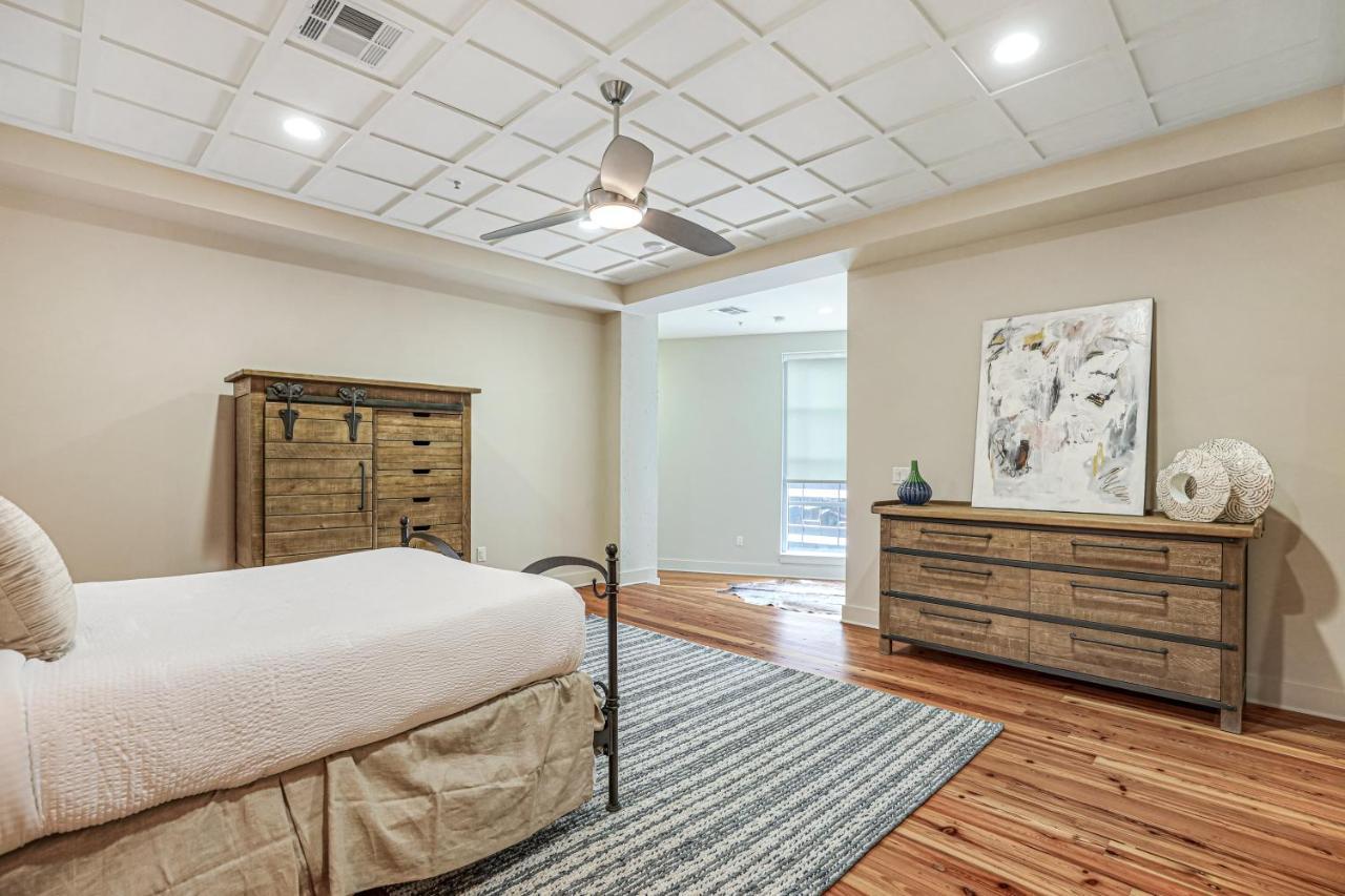 2 Bedroom Elegant In Downtown Apartamento Nueva Orleans