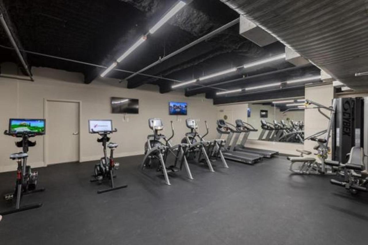 2 Bedroom Elegant In Downtown Apartamento *